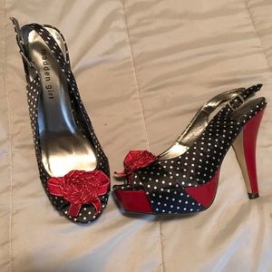Madden Girl Heels Size 7.5